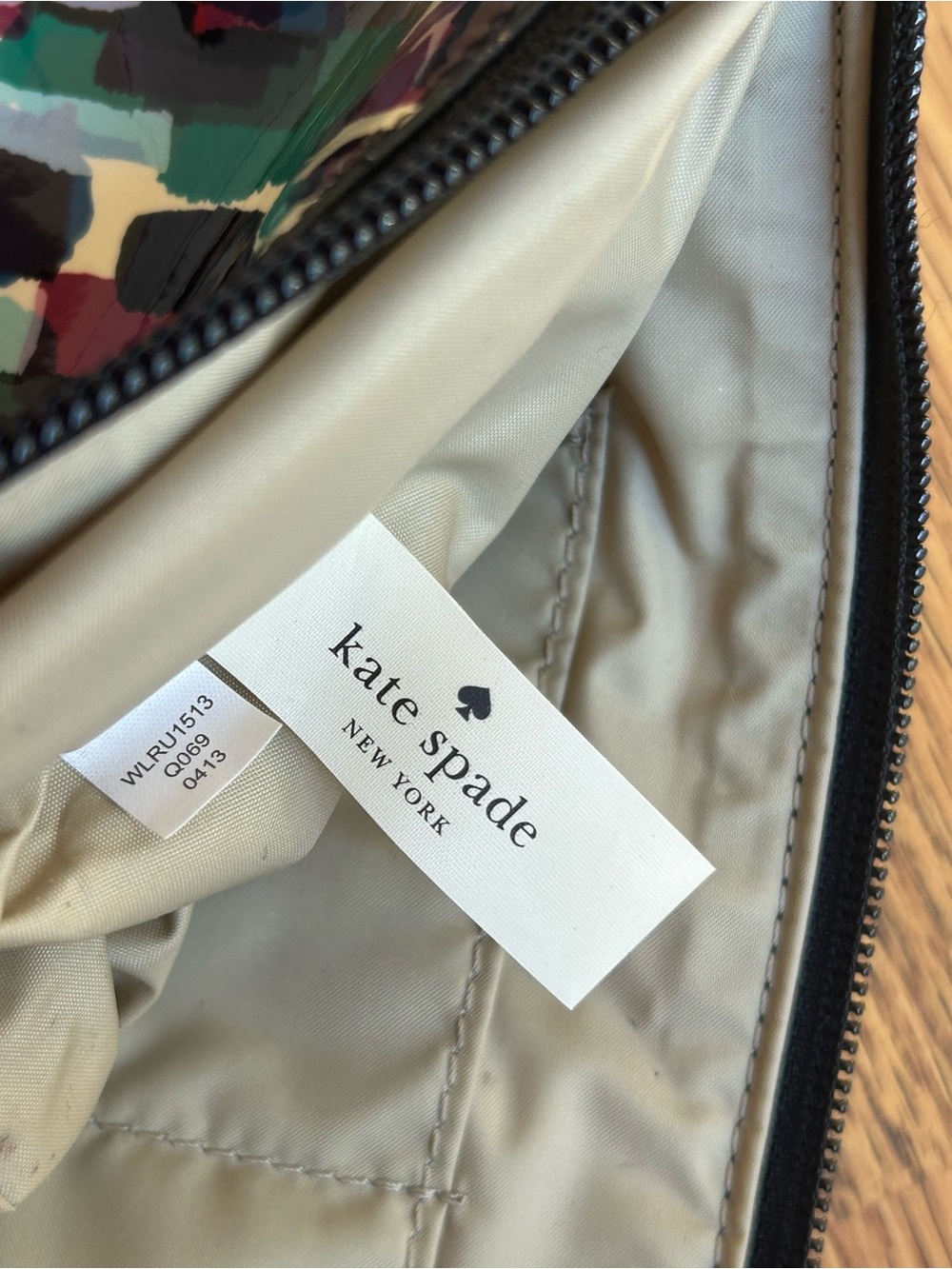 Kate Spade Pouch Set - Picture 12 of 13